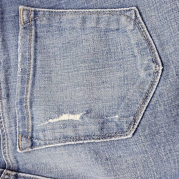 LOFT Women's Denim Short in size 4/27 - Picture 4 of 12